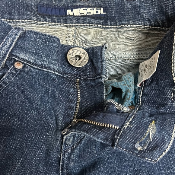 Vintage and Rare Miss Sixty Back Pocket Design Jeans - Picture 10 of 16